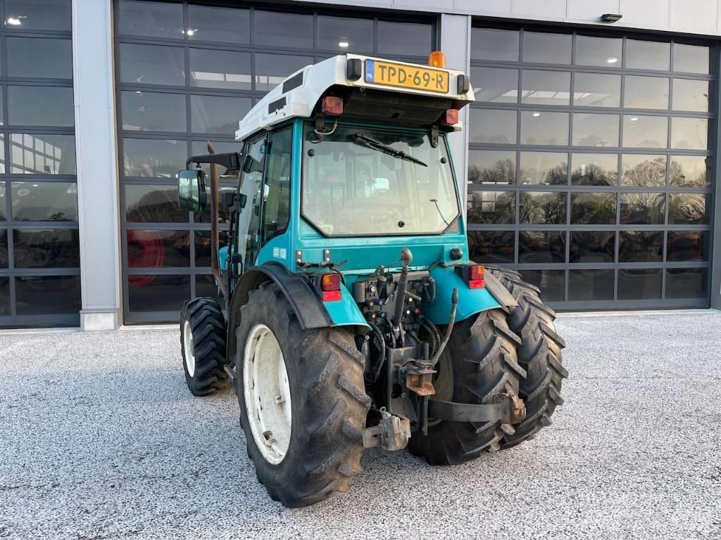 Fendt 208 F Traktoriai