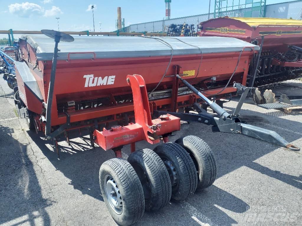 Tume HKL 4000 JC Sėjamieji kombainai