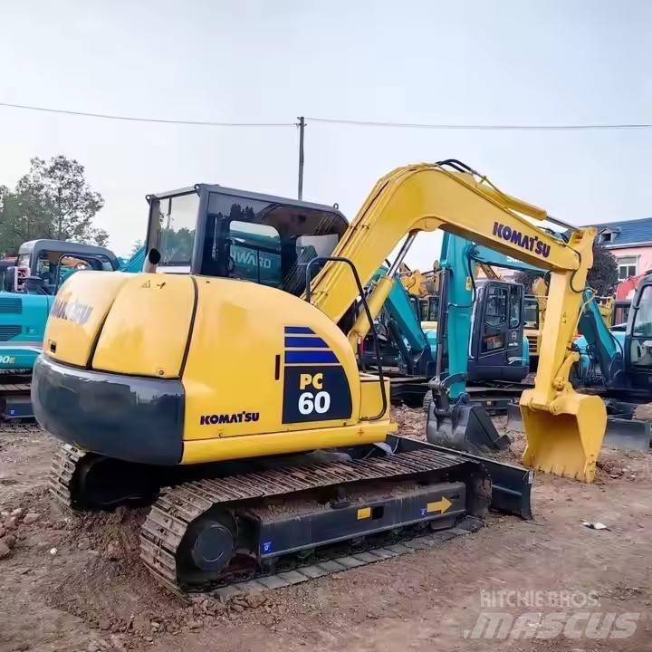 Komatsu PC60 Vikšriniai ekskavatoriai