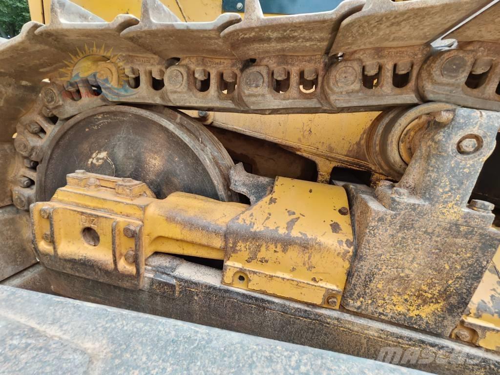 Shantui SD 22 Vikšriniai buldozeriai