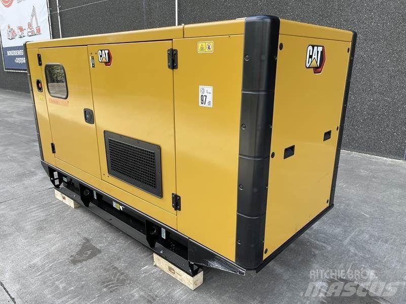 CAT DE 110 E 2 Dyzeliniai generatoriai