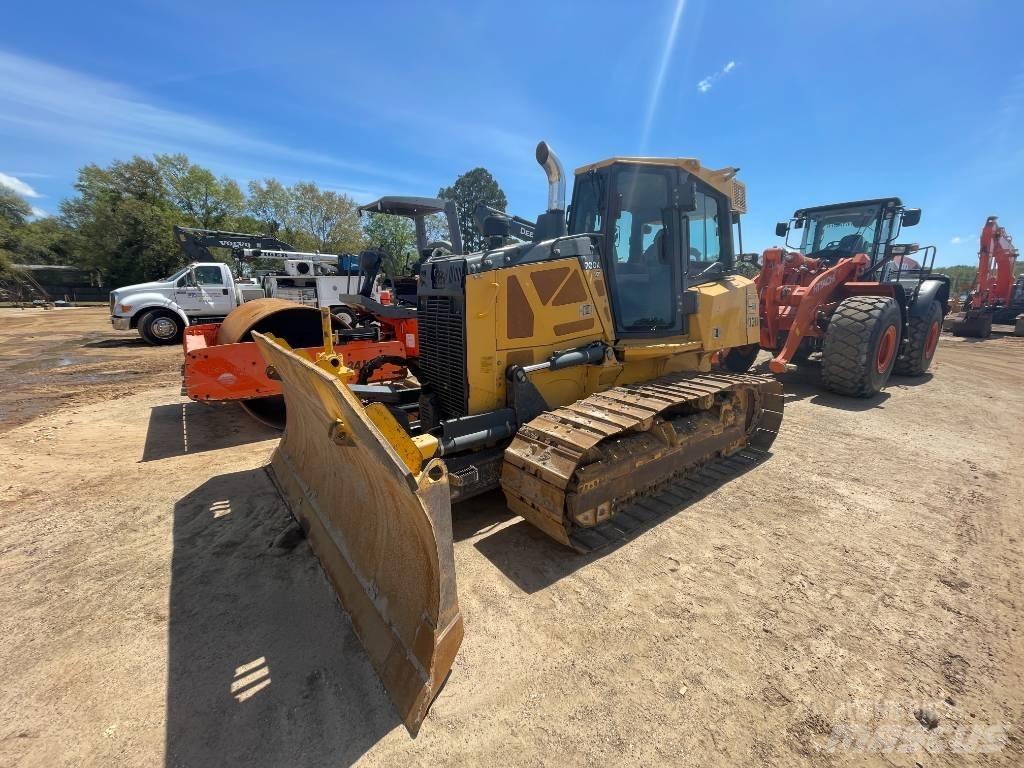 DEERE 700K Vikšriniai buldozeriai