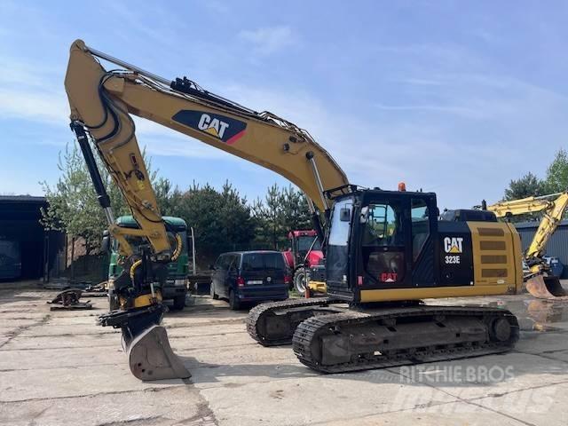 CAT 323 EL Vikšriniai ekskavatoriai