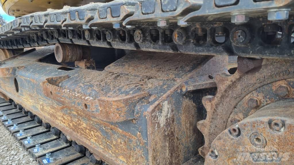 Komatsu PC 138 US-11 Vikšriniai ekskavatoriai