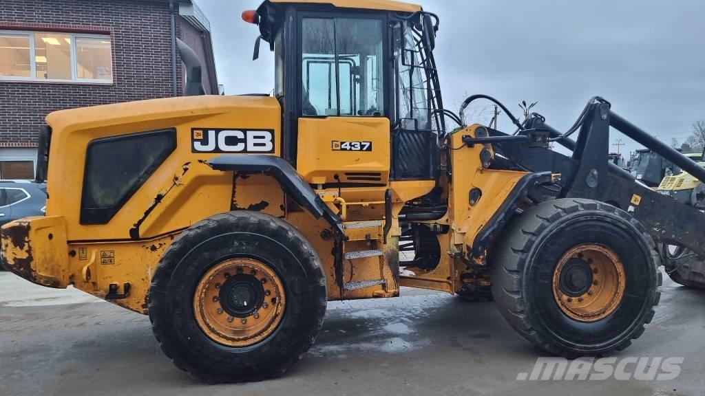 JCB 437 HT Naudoti ratiniai krautuvai