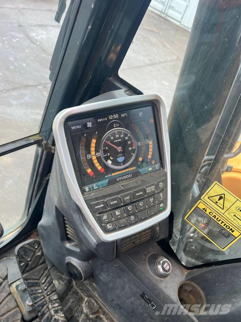 Hyundai HX 140 L Vikšriniai ekskavatoriai