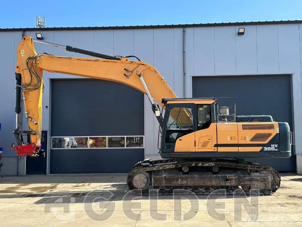 Hyundai HX300NL Vikšriniai ekskavatoriai