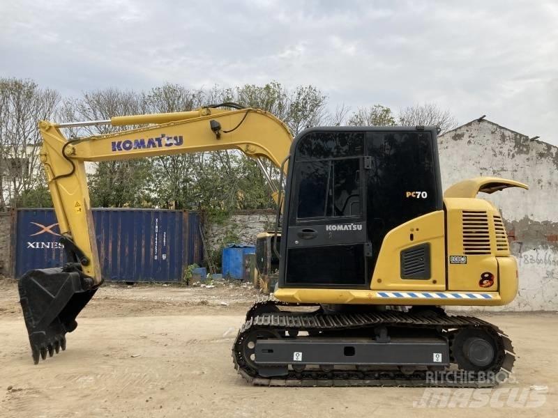 Komatsu PC 70-8 Vikšriniai ekskavatoriai