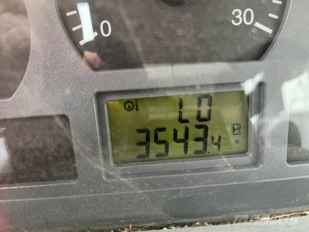 Valtra Valmet A85-4 Traktoriai