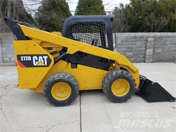 CAT 272 D Krautuvai su šoniniu pasukimu