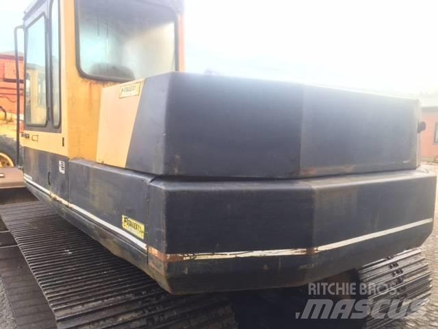 Komatsu PC120-3 Vikšriniai ekskavatoriai