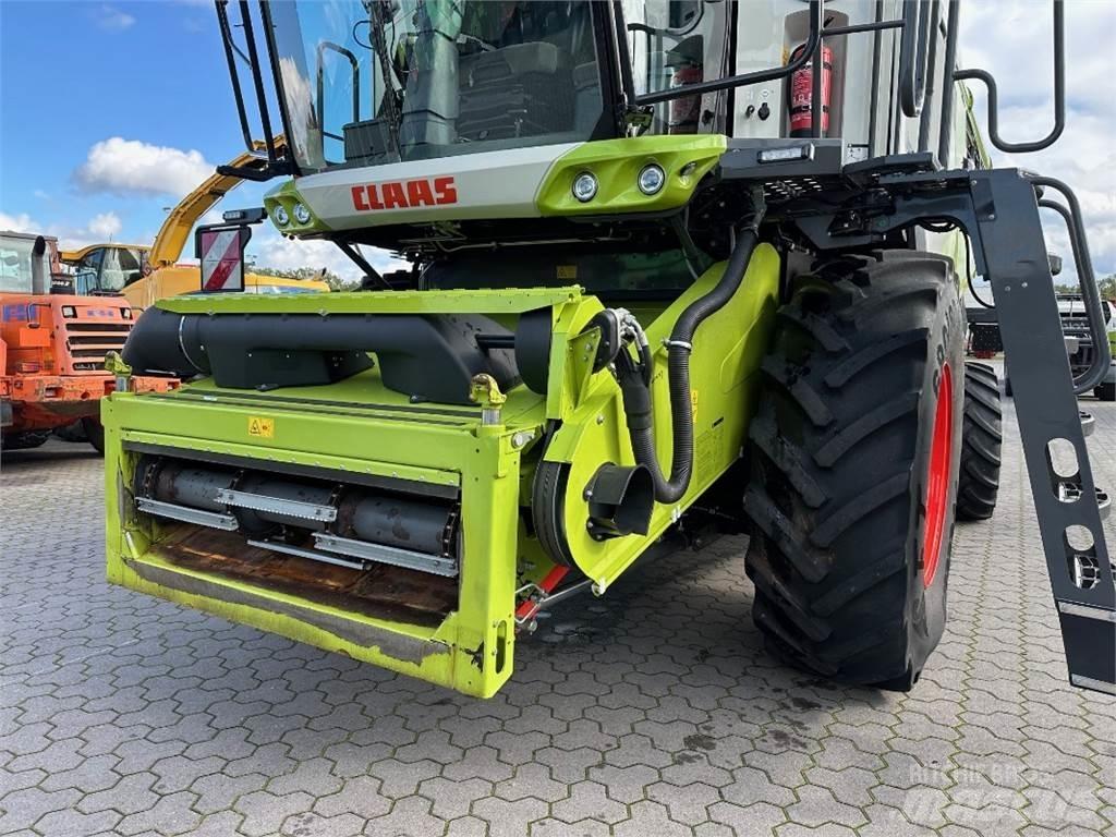 CLAAS Lexion 6800 Derliaus nuėmimo kombainai