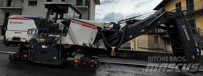 Wirtgen W200Fi Betono akmens klojimo technika