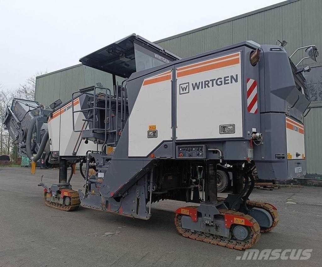 Wirtgen W200Fi Betono akmens klojimo technika