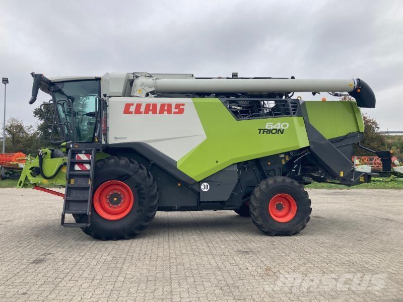 CLAAS TRION 640 Derliaus nuėmimo kombainai