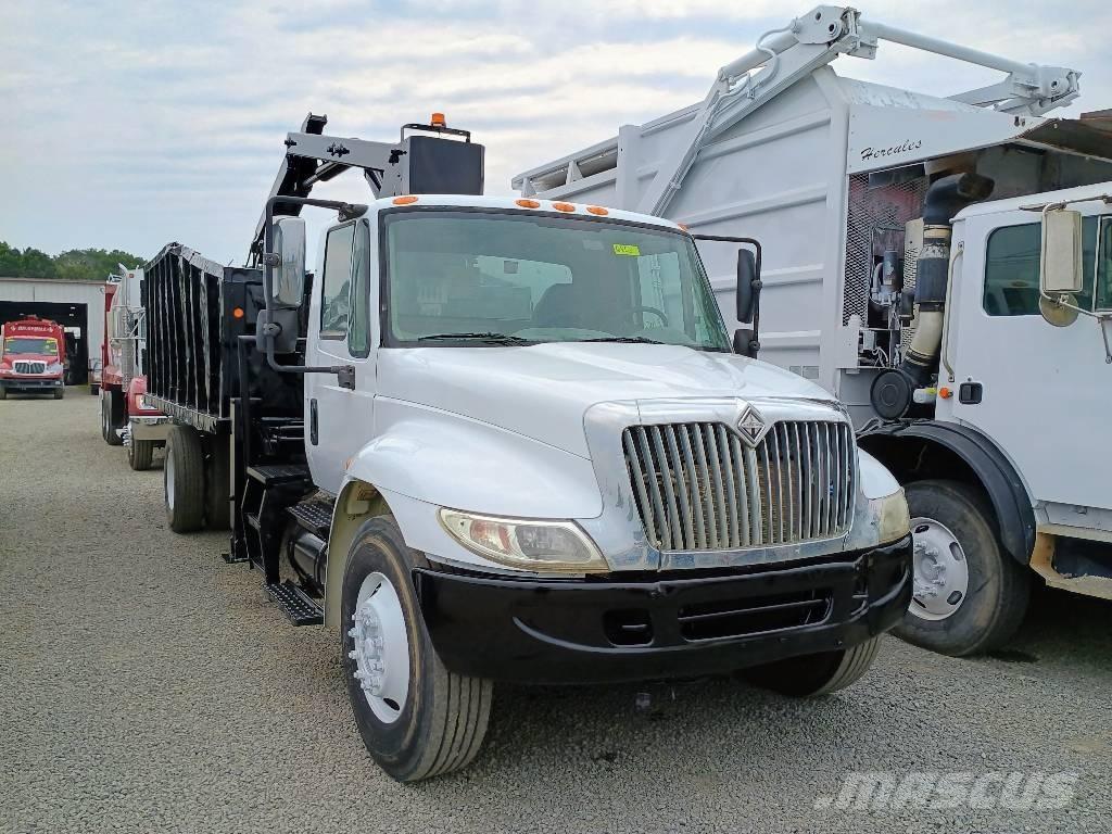 International 4300 Griebtuvai