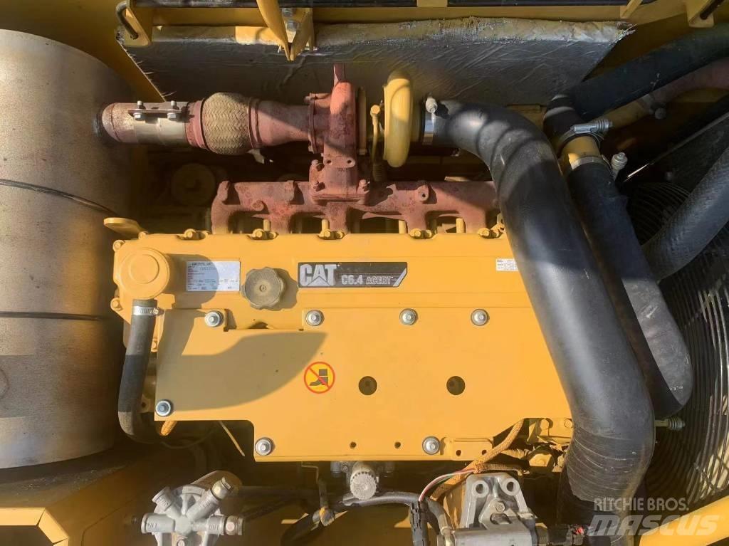 CAT 320 D Vikšriniai ekskavatoriai