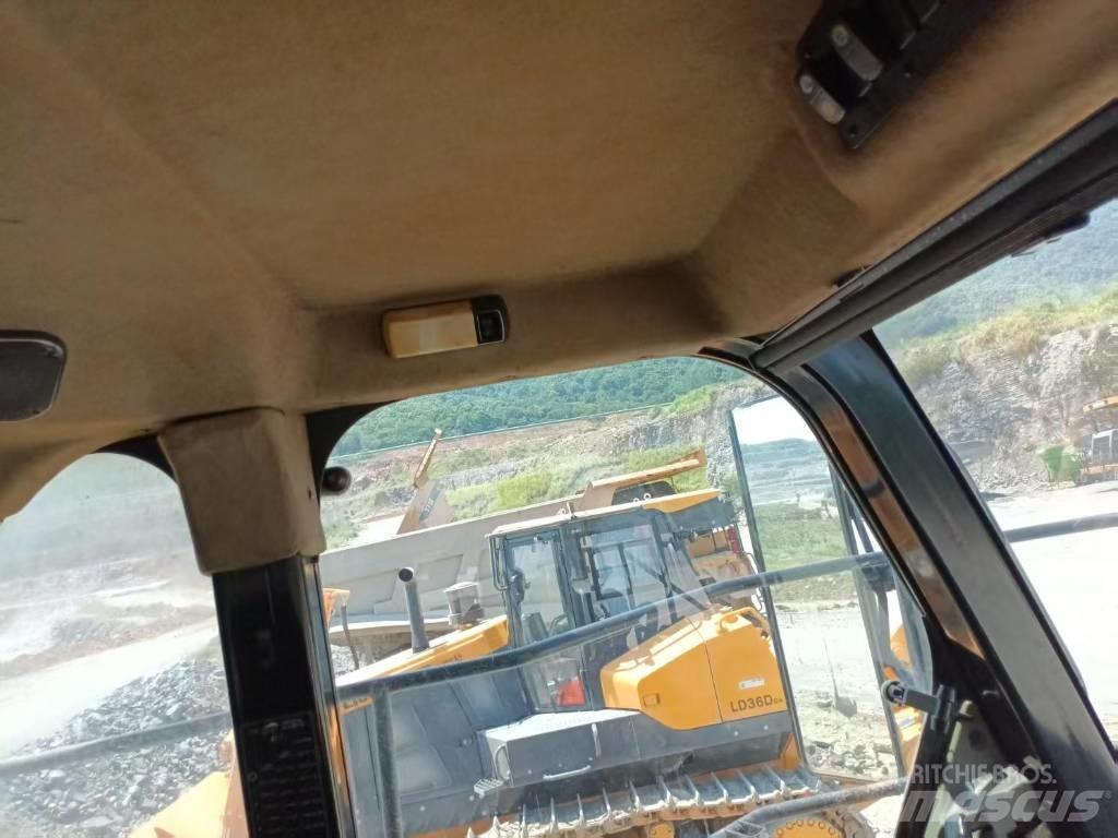 CAT 773 F Karjeriniai savivarčiai