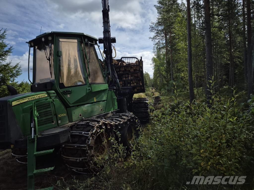 John Deere 1010 E Naudoti miškovežiai (Forvarderiai)