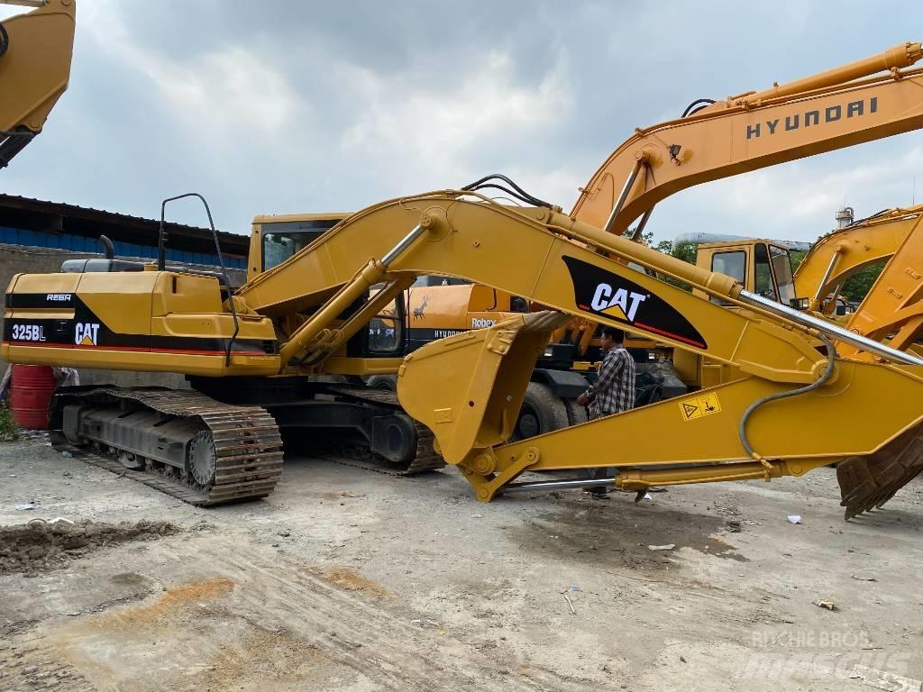 CAT 325 B L Vikšriniai ekskavatoriai