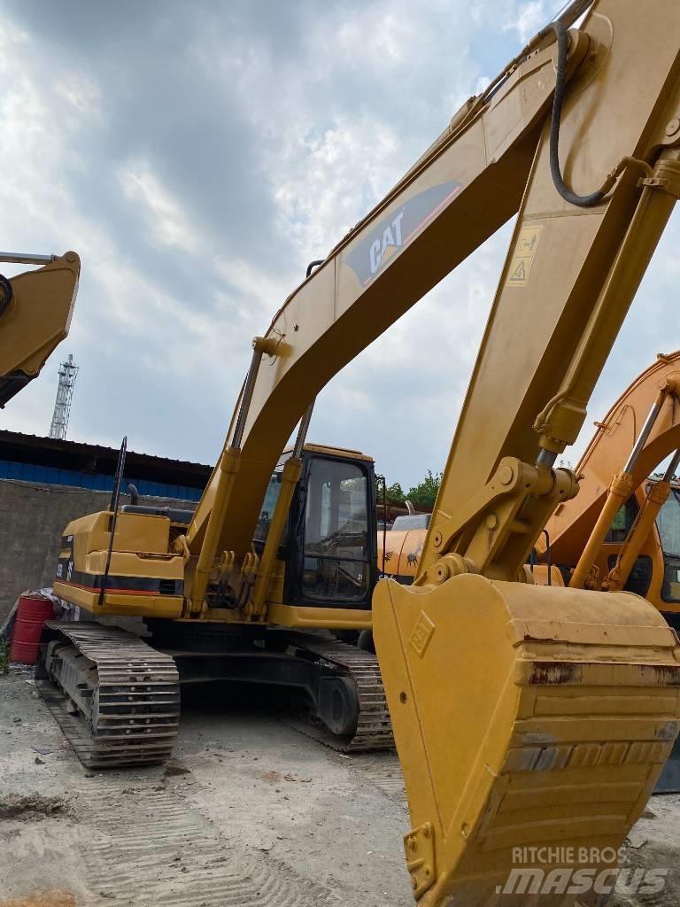 CAT 325 B L Vikšriniai ekskavatoriai