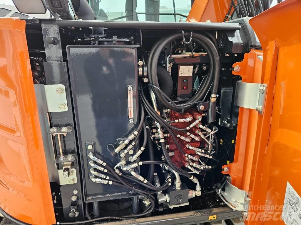 Hitachi ZX95US-7 Vidutinės galios ekskavatoriai 7-12 t