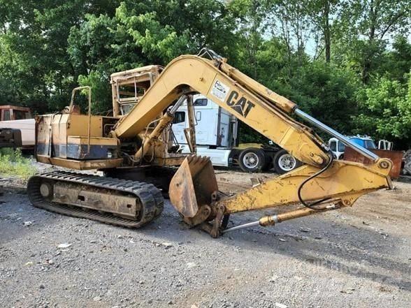 CAT E 70 B Vikšriniai ekskavatoriai