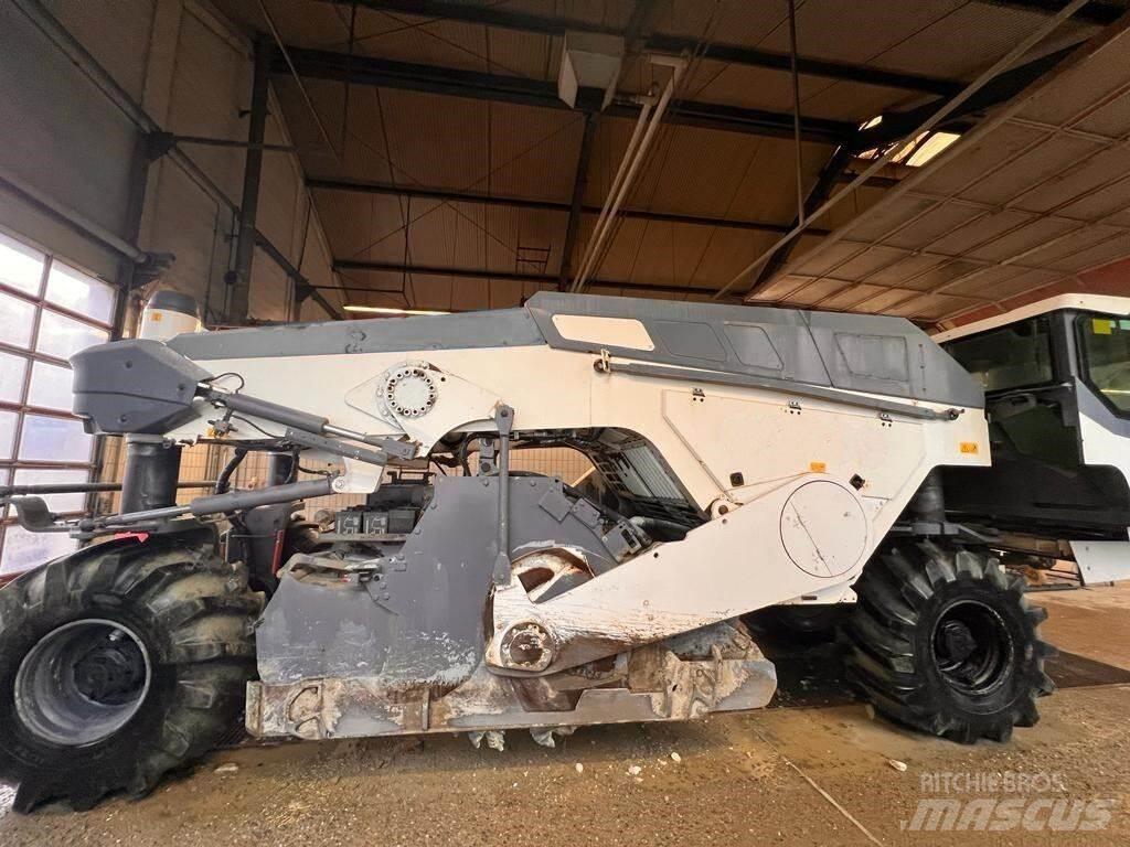 Wirtgen WR240i Kiti kelių tiesimo įrengimai