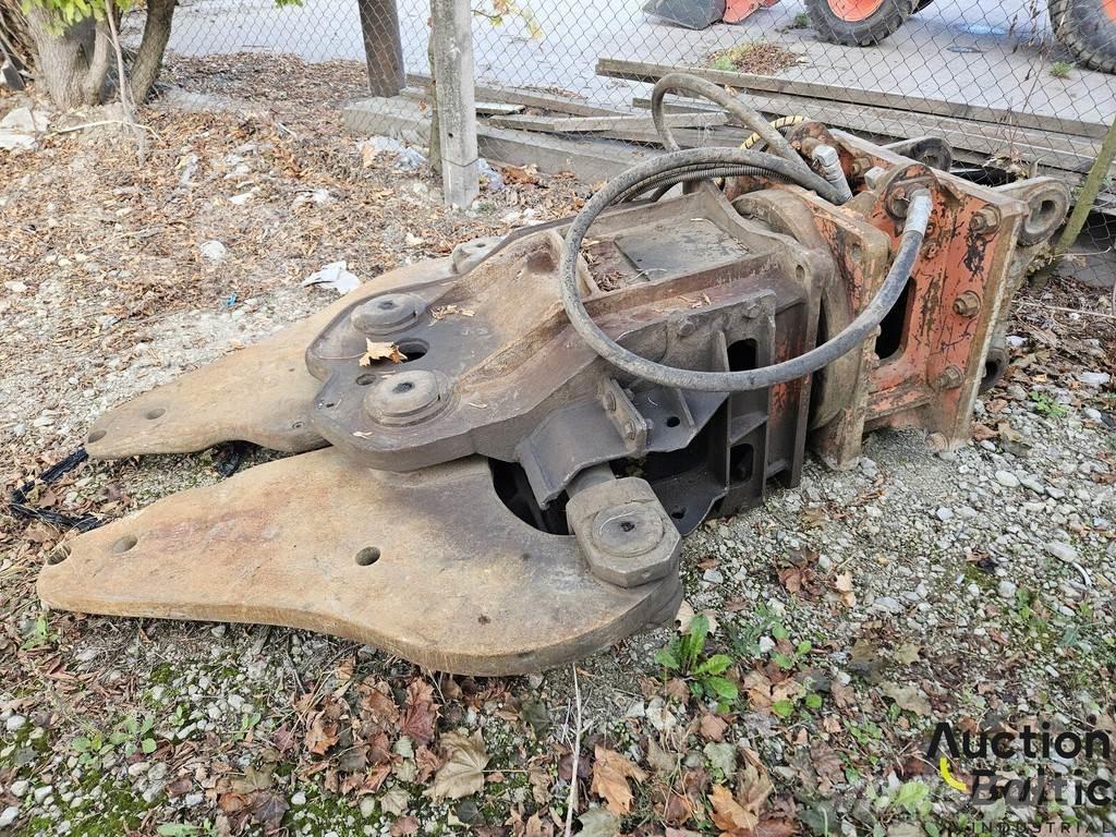  Hydraulic shears Rėžtuvai
