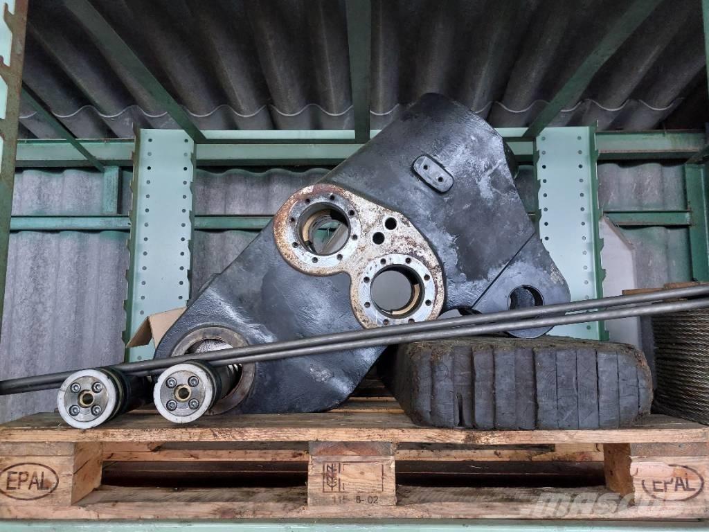 John Deere 1110 E Sijos ir savivarčiai