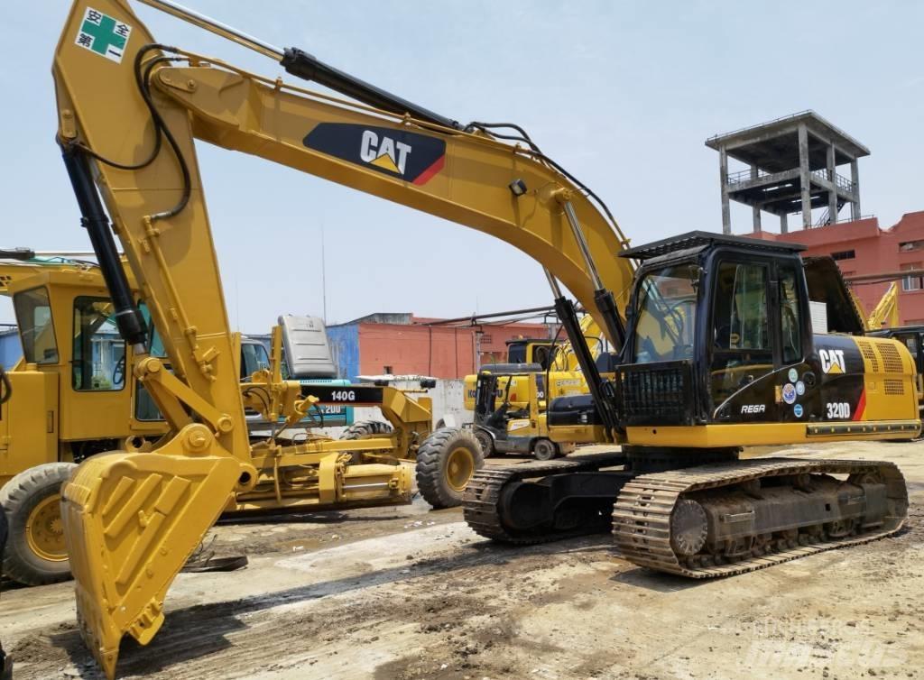 CAT 320d Vikšriniai ekskavatoriai