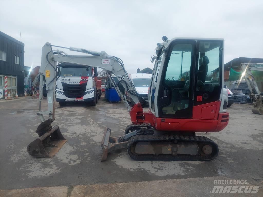 Takeuchi TB 230 Mini ekskavatoriai < 7 t