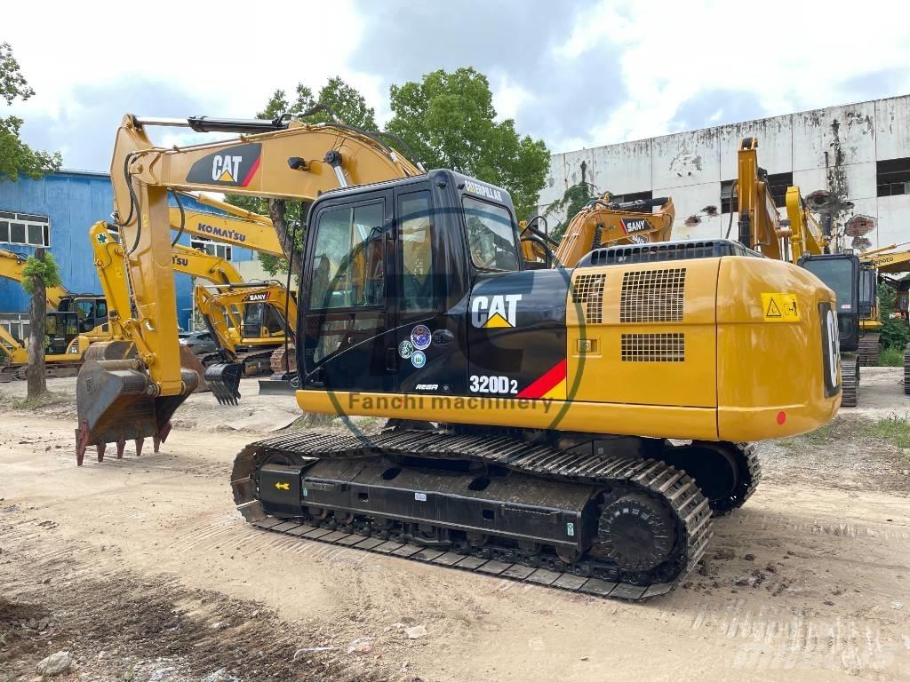 CAT 320 D 2 Vidutinės galios ekskavatoriai 7-12 t