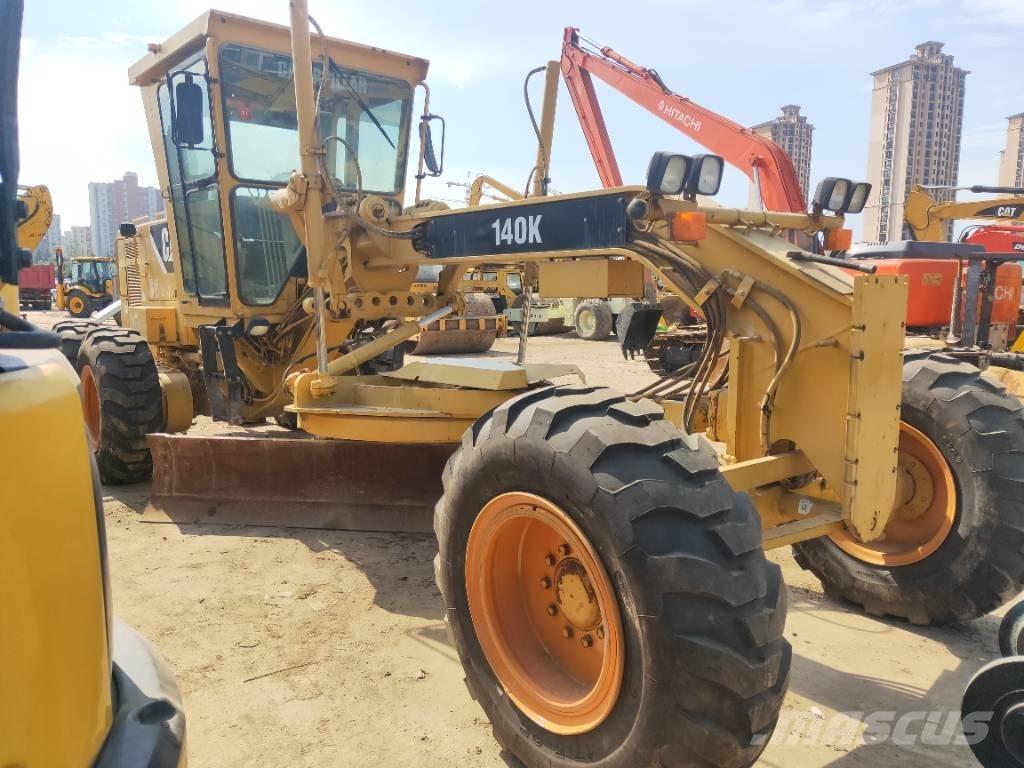 CAT 140K Greideriai