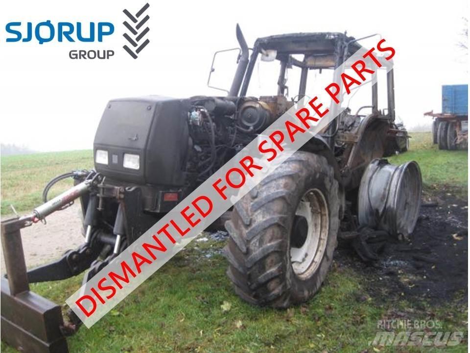 Valtra 8550 Traktoriai