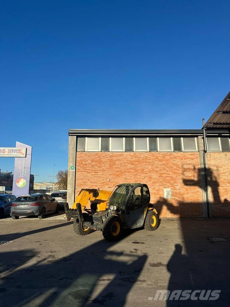 Dieci Apollo 25.6 Teleskopiniai krautuvai