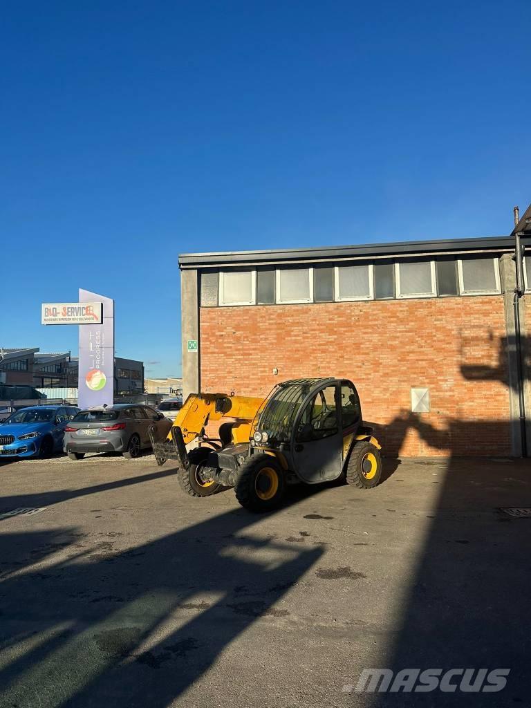 Dieci Apollo 25.6 Teleskopiniai krautuvai