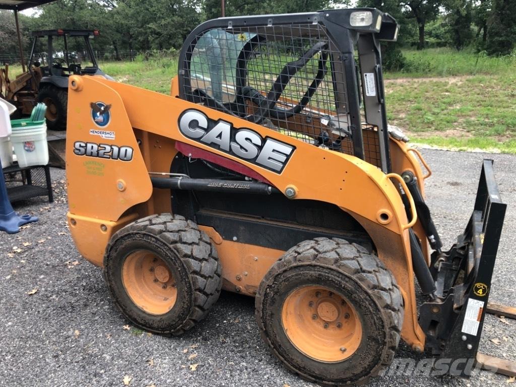CASE SR 210 Krautuvai su šoniniu pasukimu