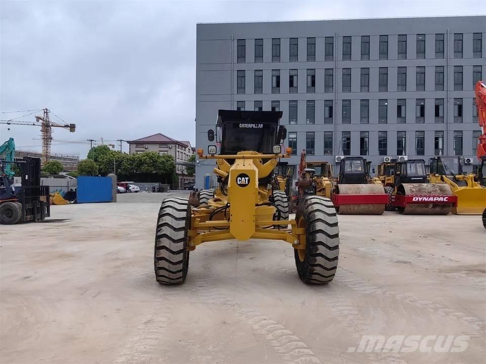 CAT 140H Greideriai