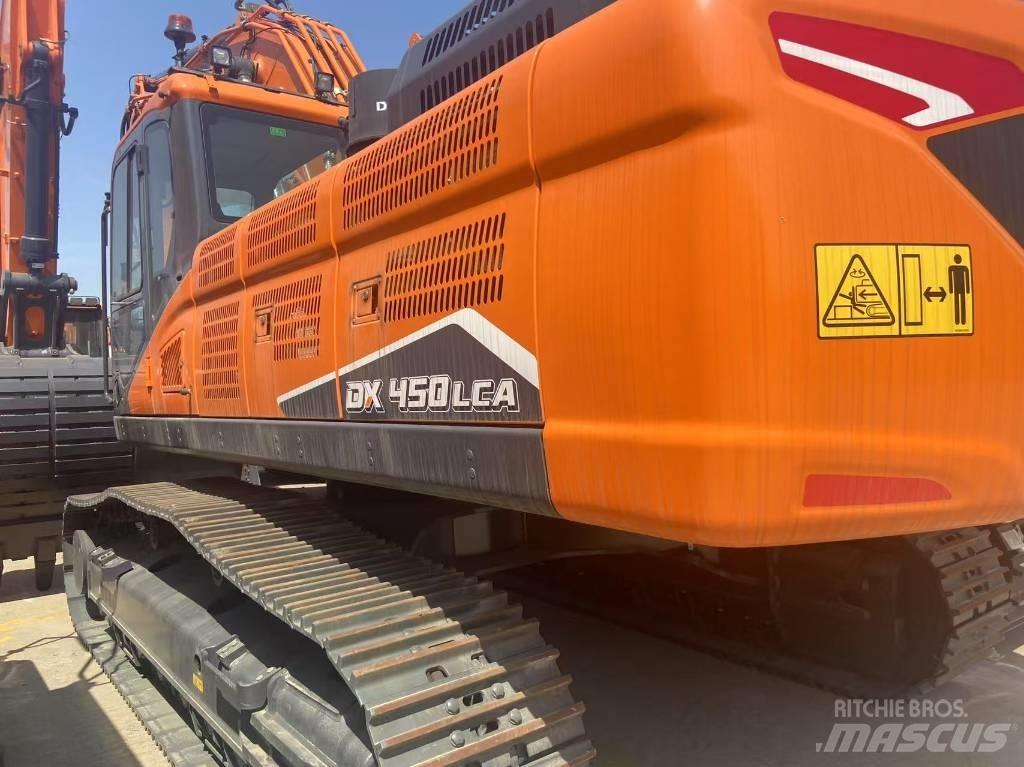 Develon DX 450 Vikšriniai ekskavatoriai