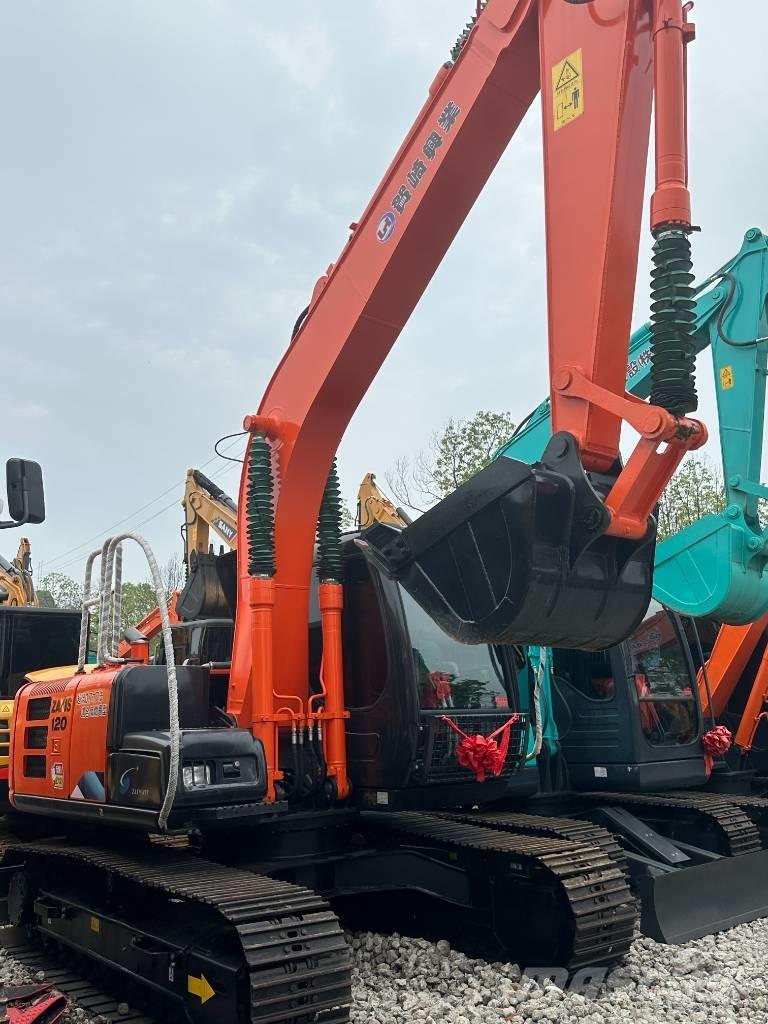 Hitachi ZX 120 Vikšriniai ekskavatoriai