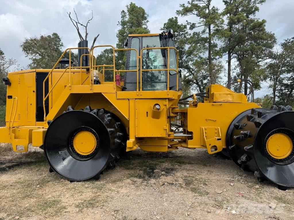 CAT 836 G Atliekų presai