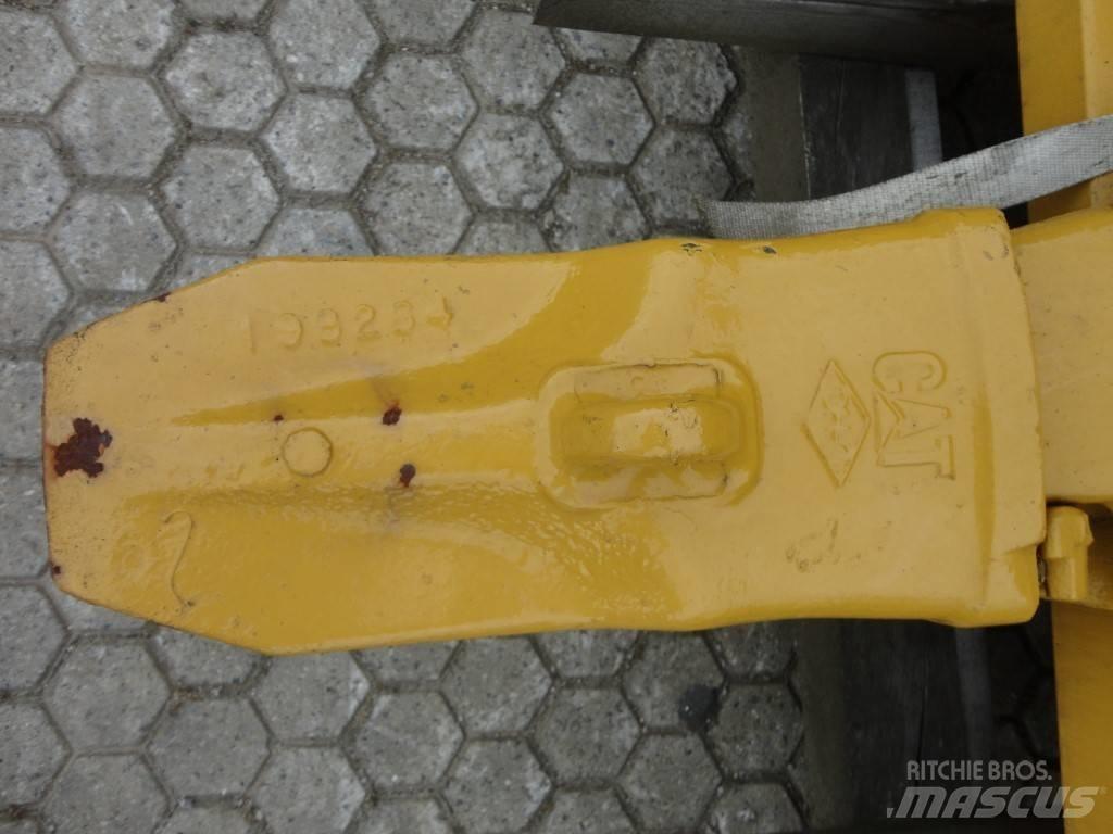 CAT 374 CAT bucket Kaušai