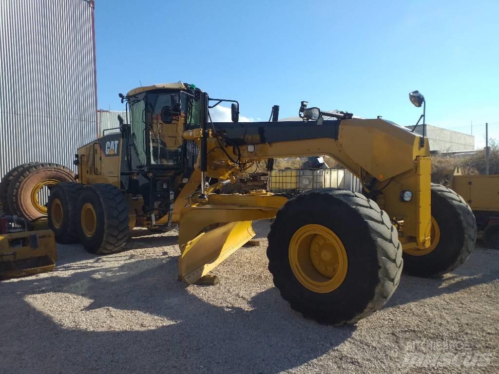 CAT 16 M Greideriai