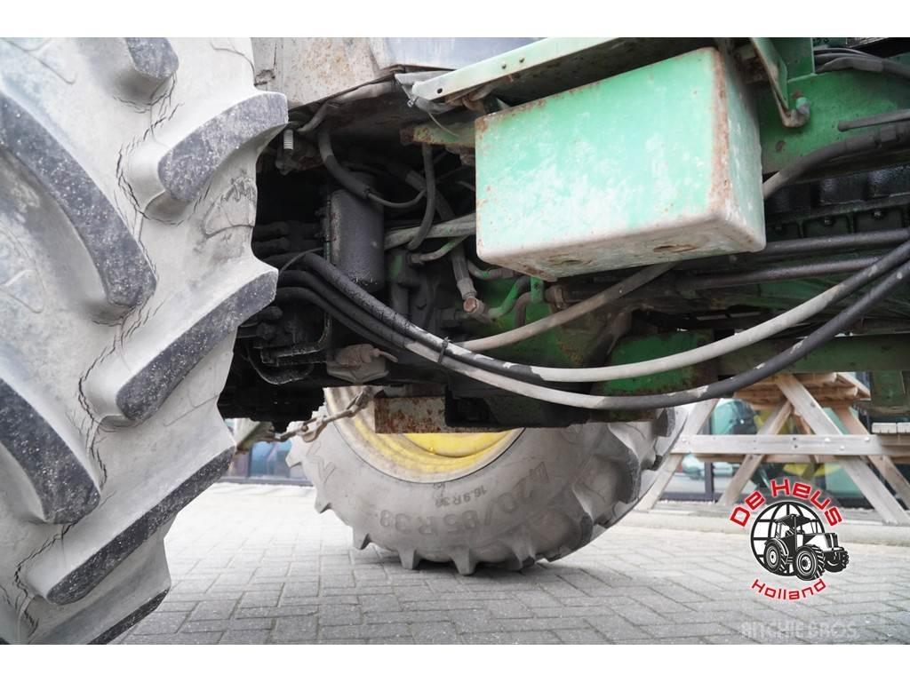 John Deere 2850 Traktoriai