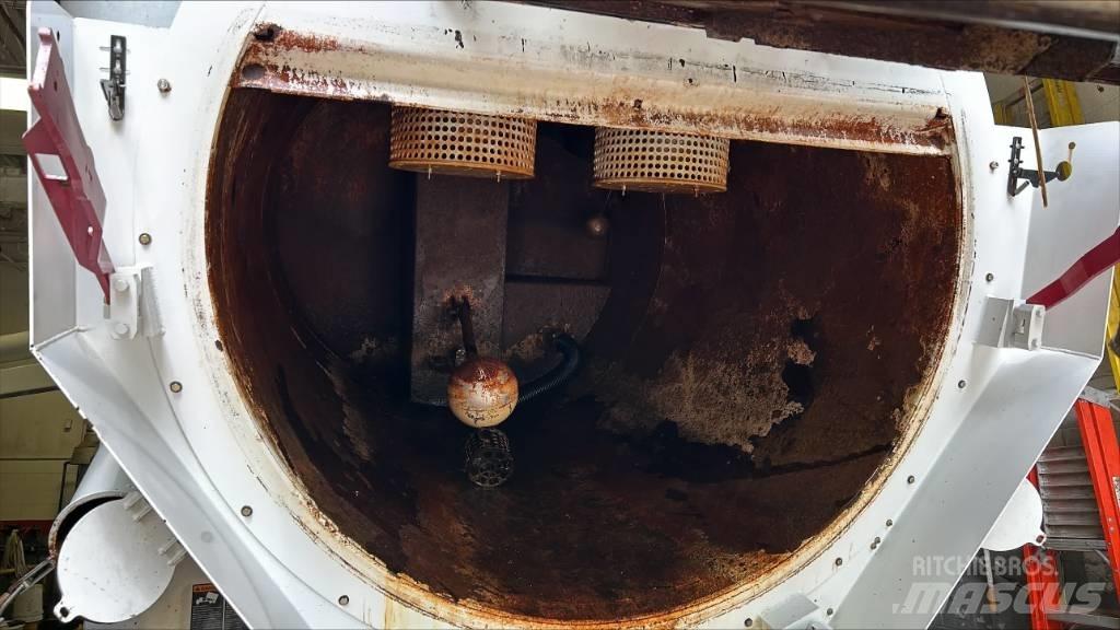 Vactor 2100 Plus Kombinuotos paskirties / vakuuminiai sunkvežimiai
