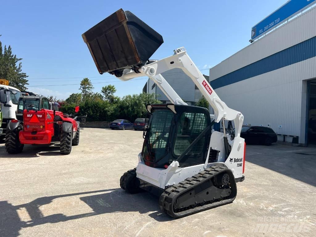 Bobcat T 590 HF Krautuvai su šoniniu pasukimu