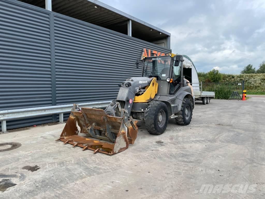 Mecalac AS 700 Naudoti ratiniai krautuvai