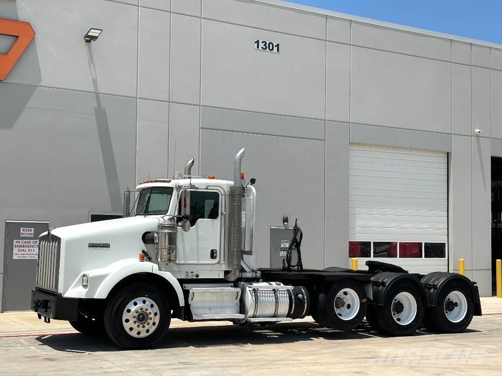 Kenworth T 800 Naudoti vilkikai