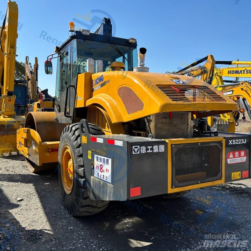 XCMG XS223J Vieno būgno volai